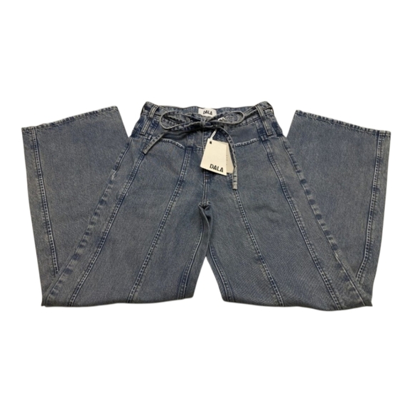 Dala Tie Front Sling Jeans Womens Mid Rise SZ 26  US 4 in Worn Ink Wash - Picture 8 of 13